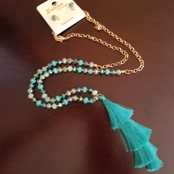 Glam Girl Fashion Jewelry - LAST 2!  Long Tassel Necklace Set